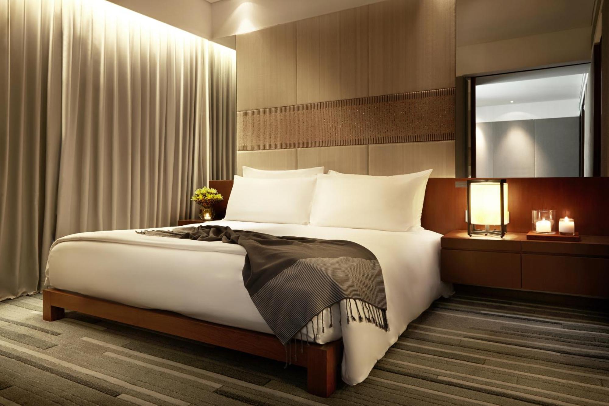 Hansar Hotel Bangkok