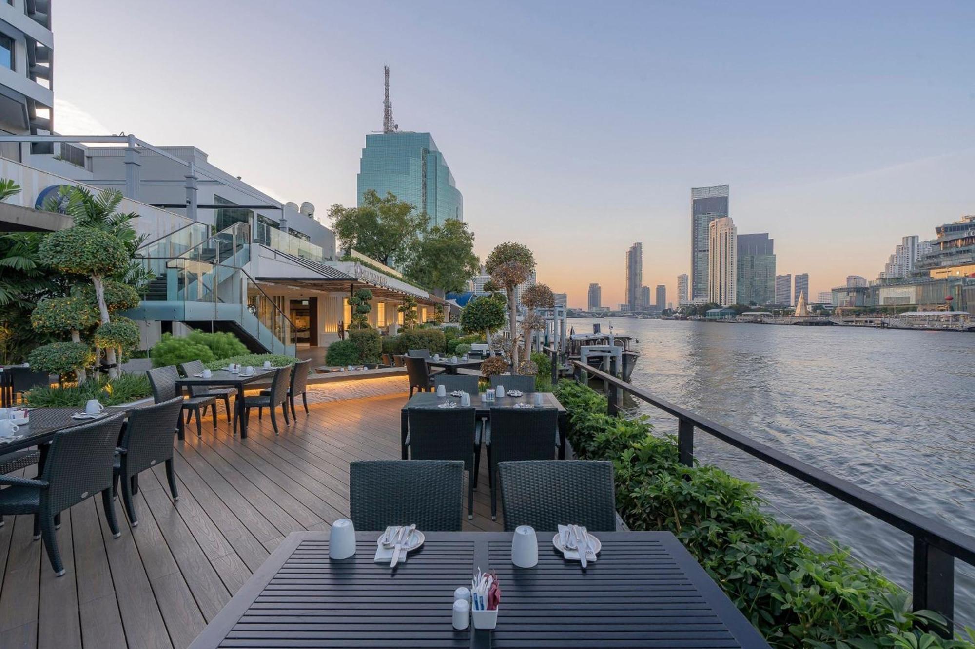 Hotel Royal Orchid Sheraton Riverside