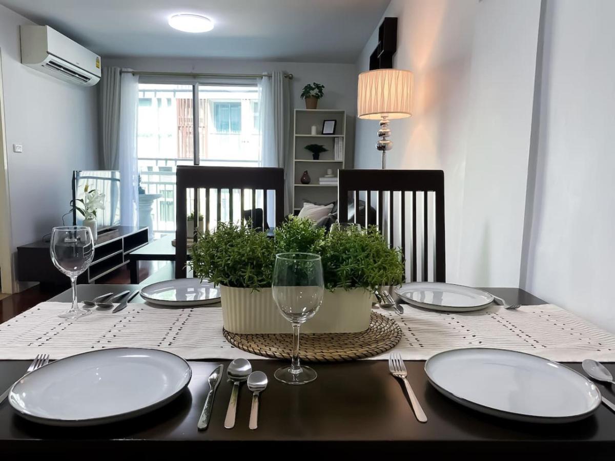 Spacious 53 Sqm - Bts Thong Lo - Ultra Fast Wifi Apartment *