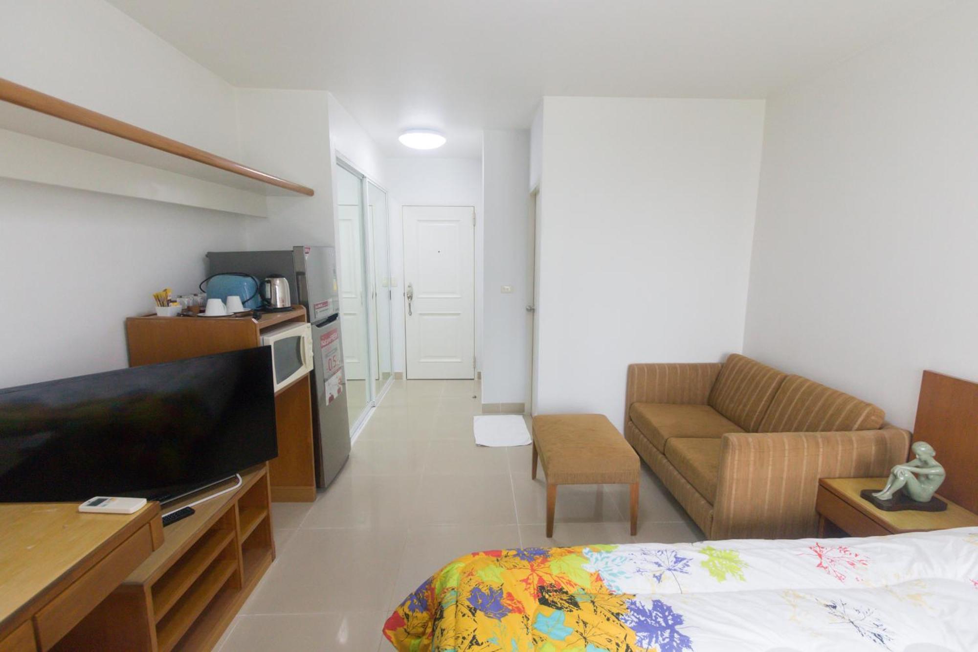 I -house Laguna Garden Rca - Behind Sukhumvit-outer Cbd