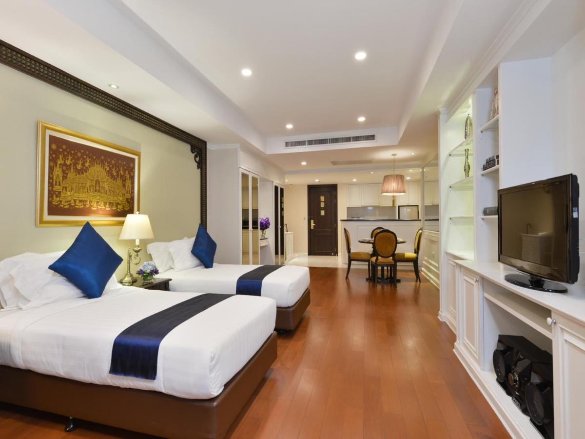 Centre Point Silom - Newly Renovated Hotel