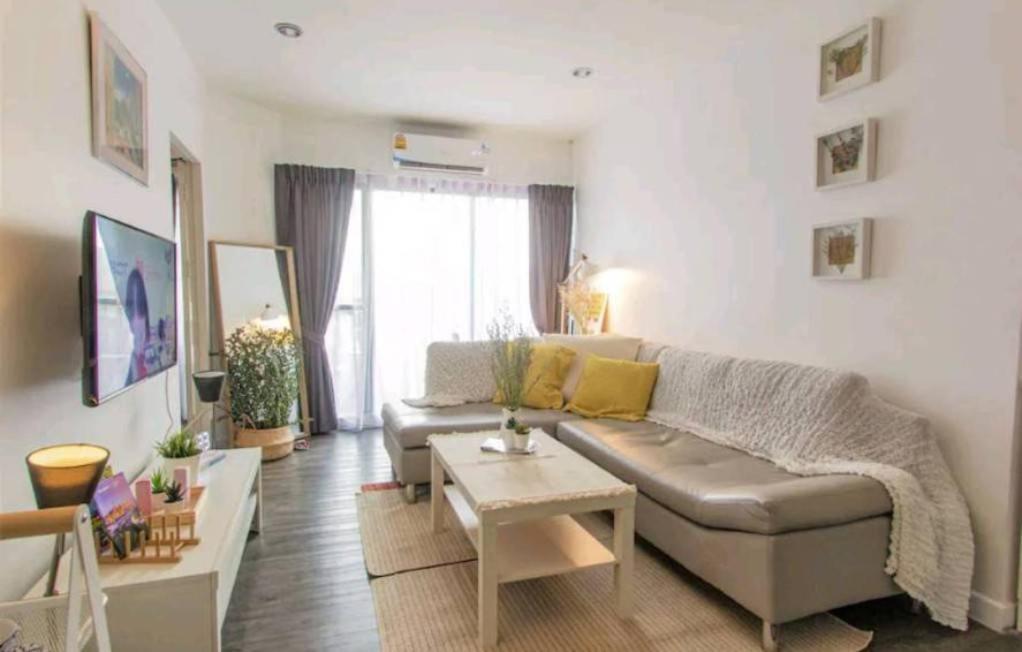 Cozy 1br Walk To Bts And Airport Rail Link Close To Malls G7 Apartment