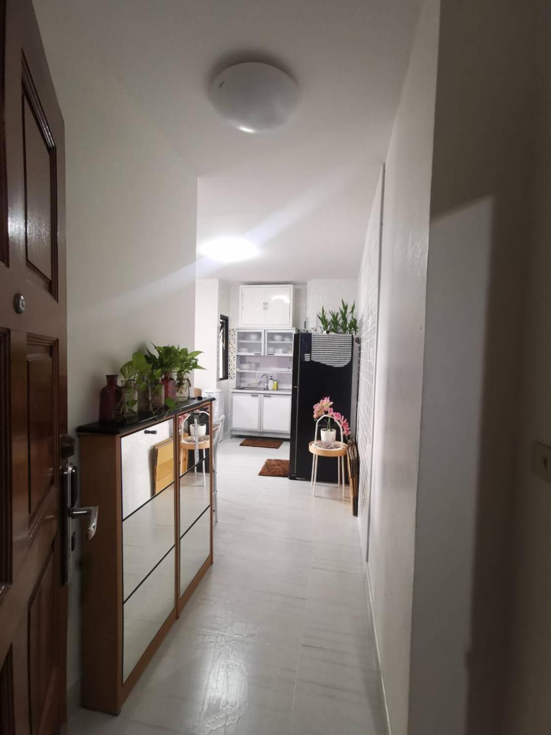 Cozy 1br Walk To Bts And Airport Rail Link Close To Malls G7