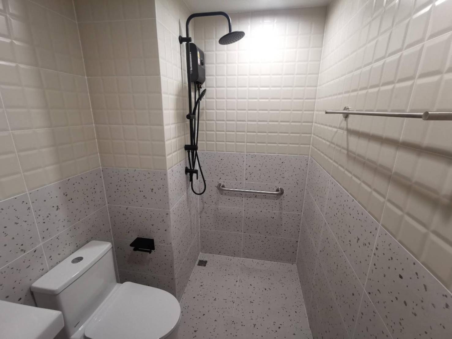 Cozy 1br Walk To Bts And Airport Rail Link Close To Malls G7 Bangkok