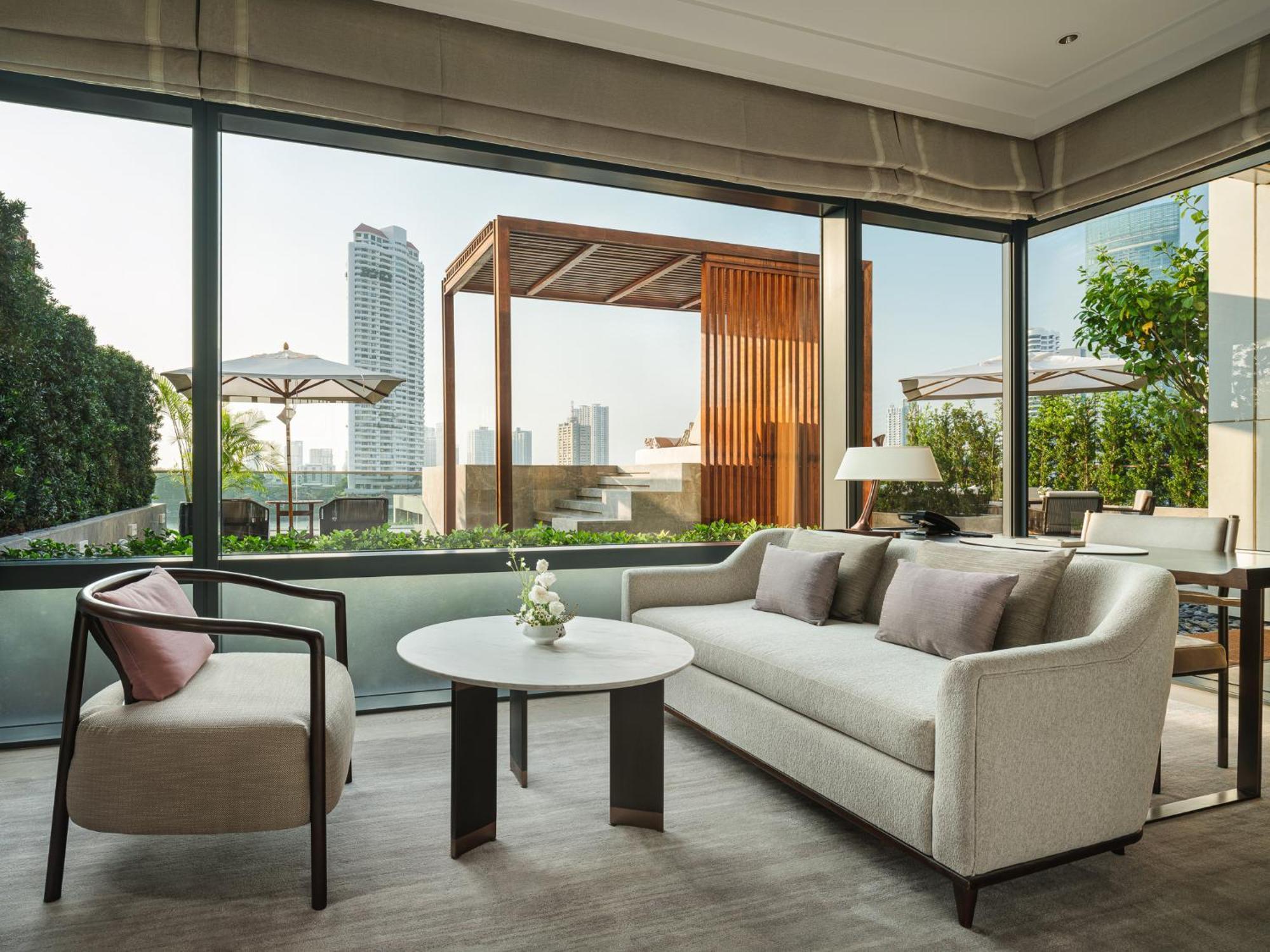 Capella Hotel 5*