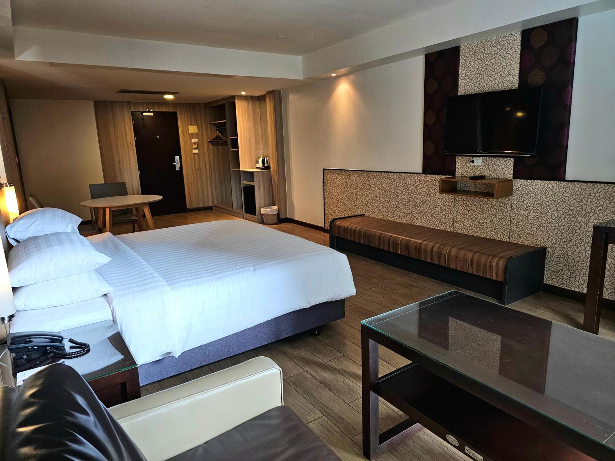 Dynasty Grande Bangkok
