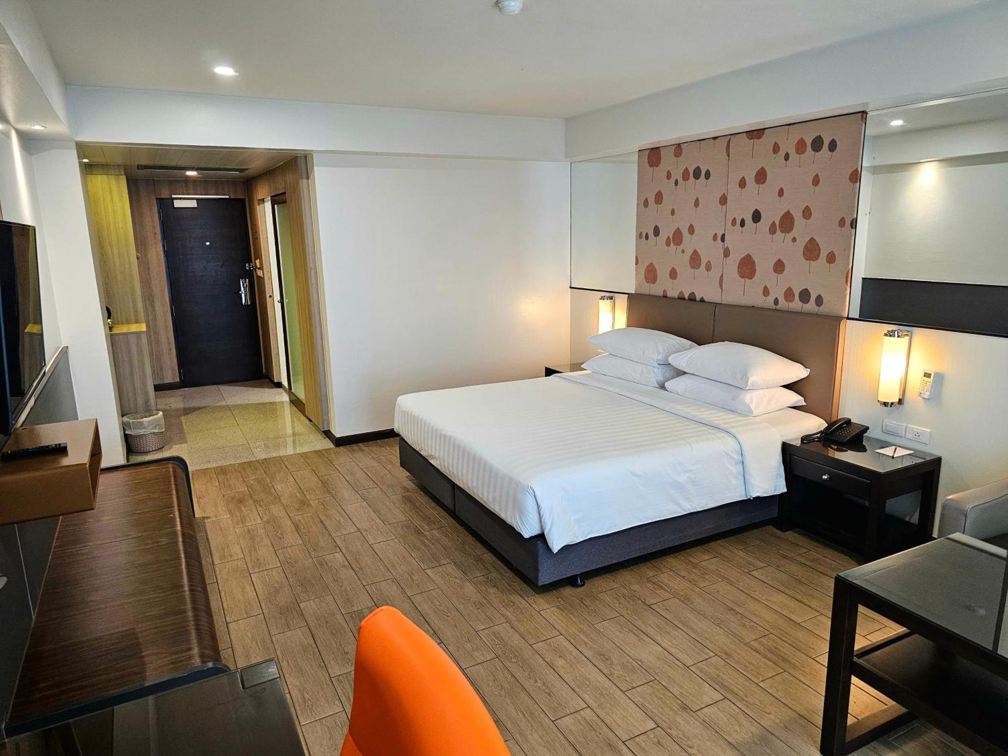 Dynasty Grande Bangkok
