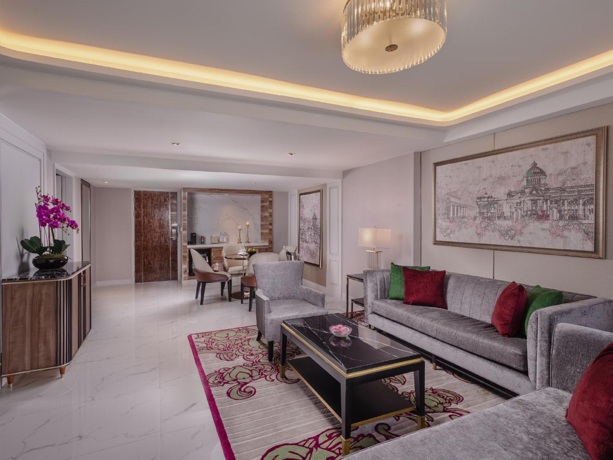 Aira Sukhumvit 11 Bangkok