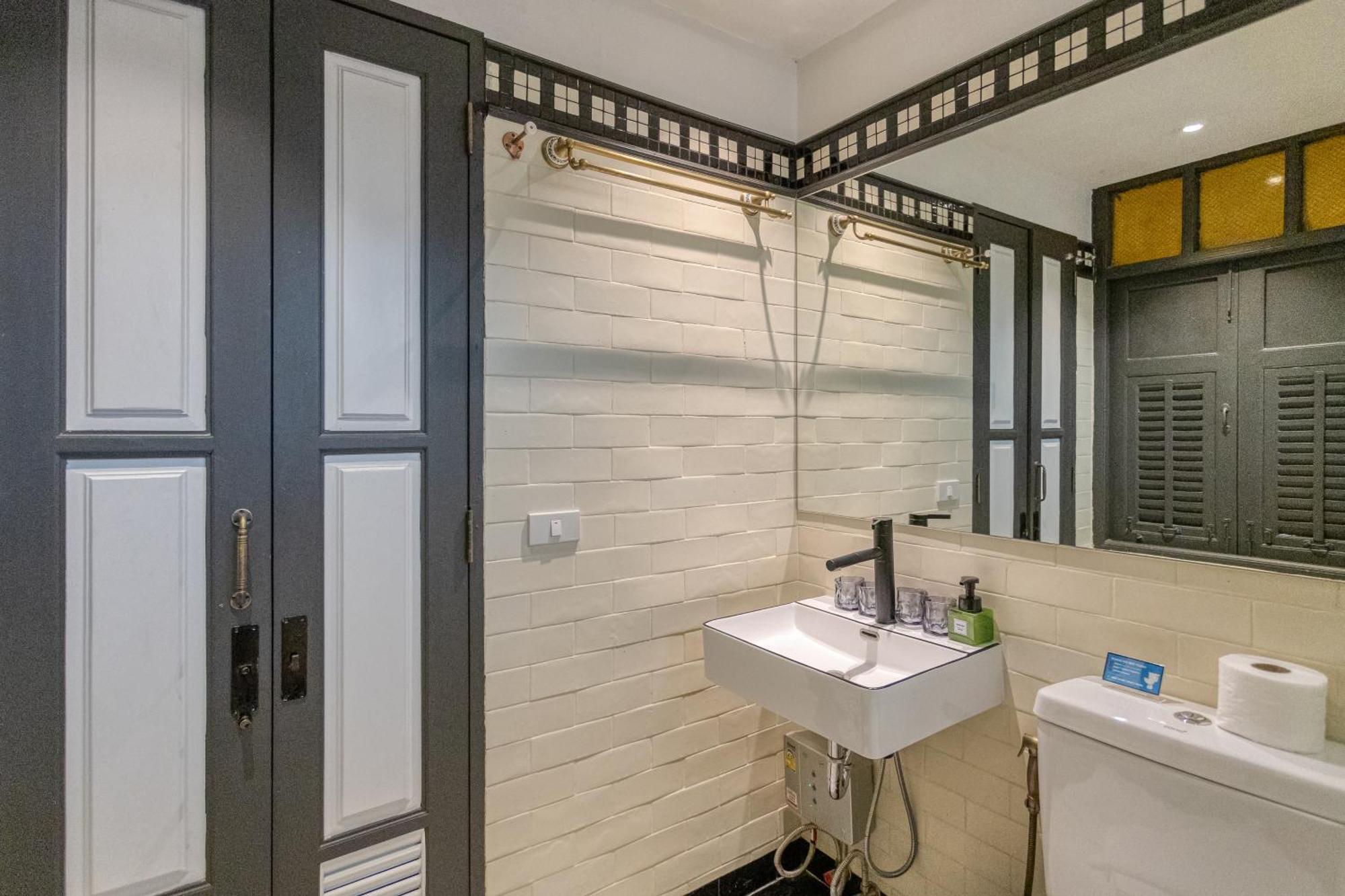 Priya Boutique House
