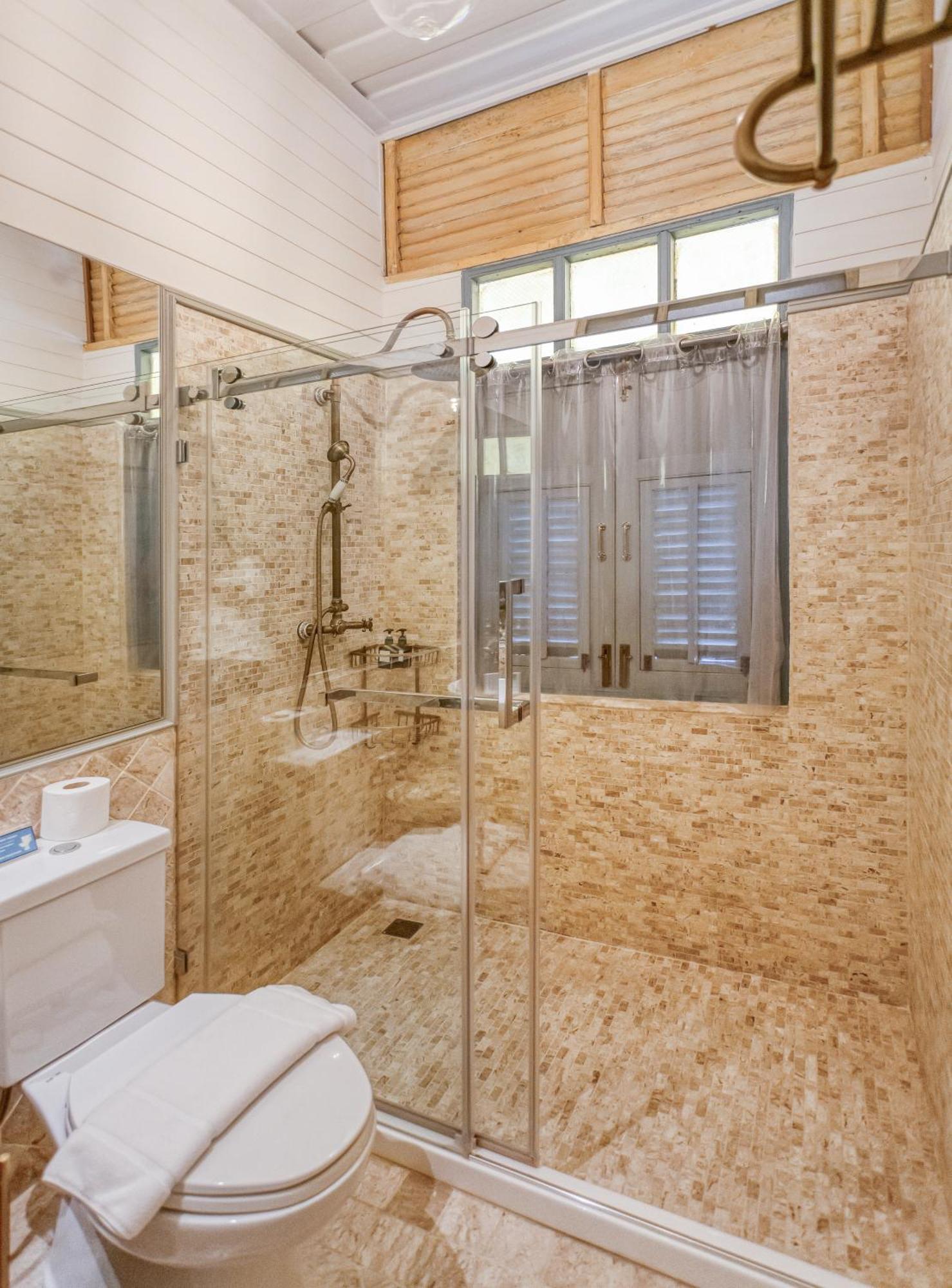Bed & Breakfast Priya Boutique House *