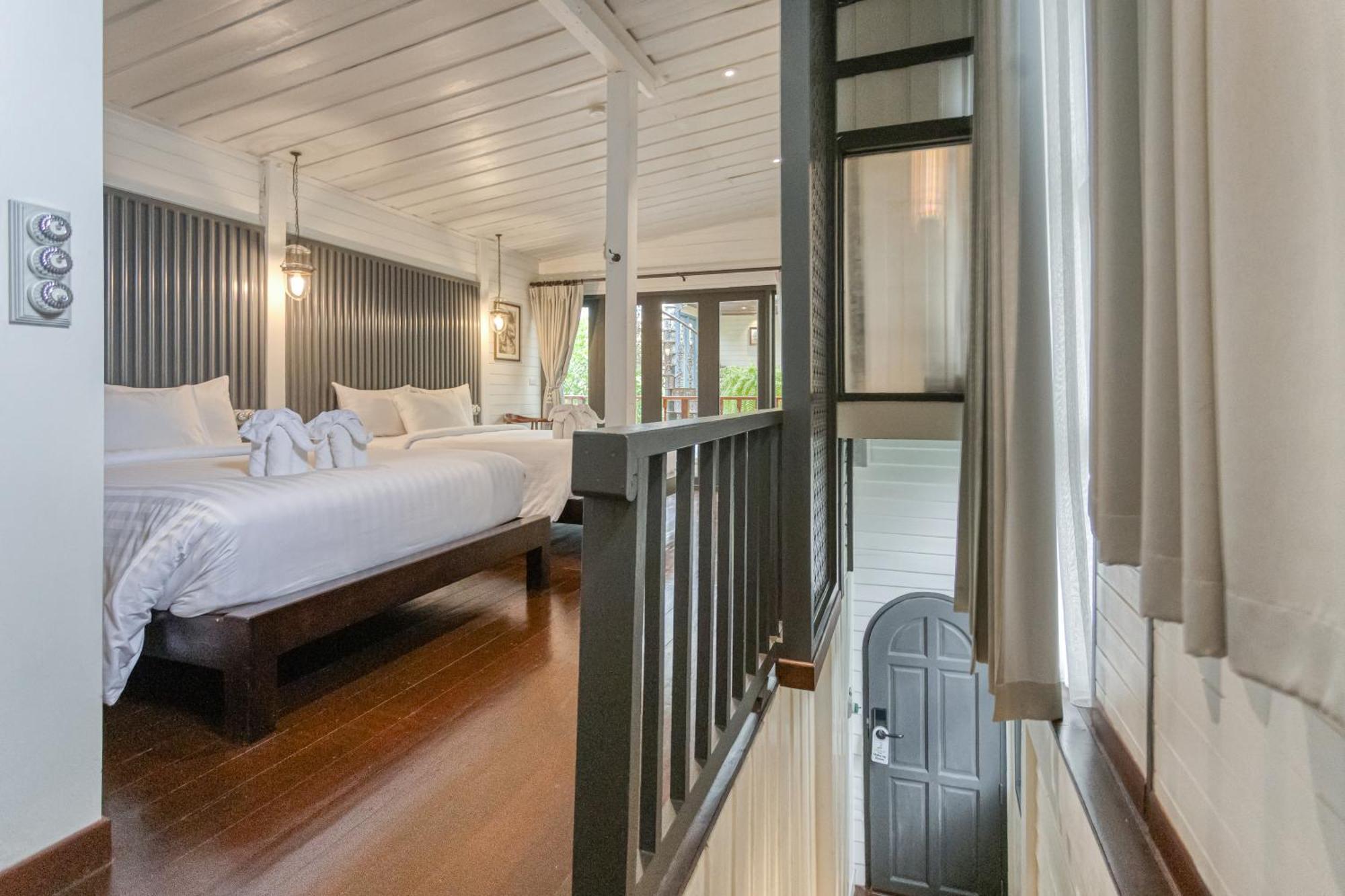 Priya Boutique House *