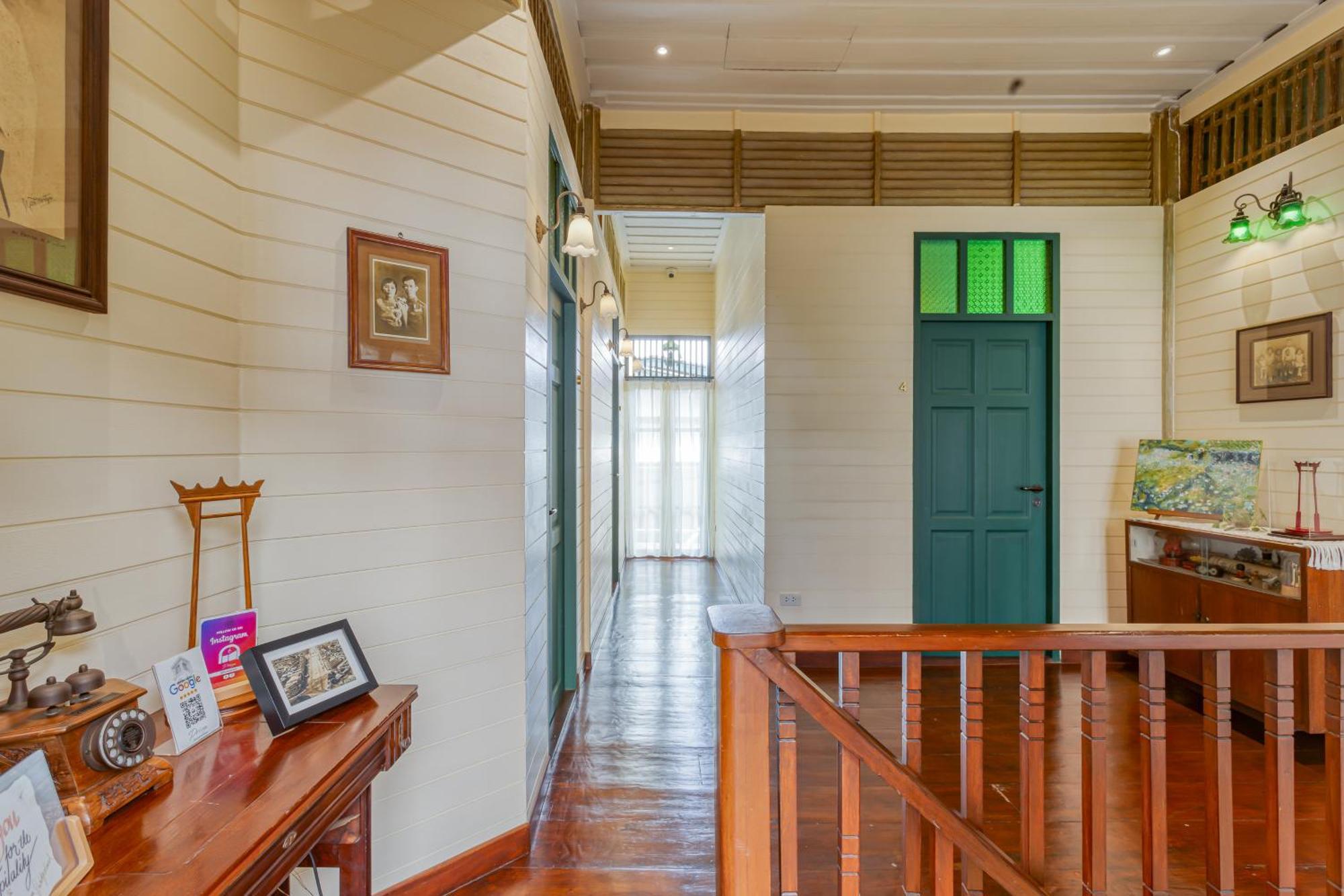 Bed & Breakfast Priya Boutique House