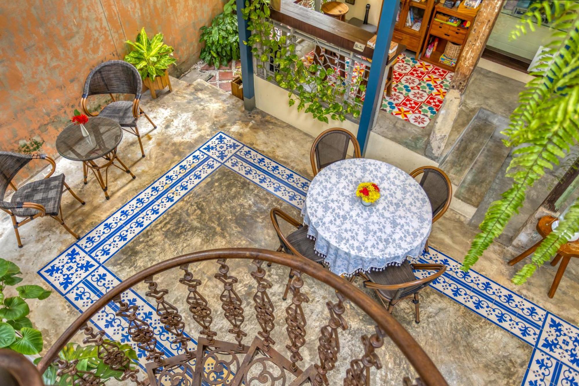Bed & Breakfast Priya Boutique House