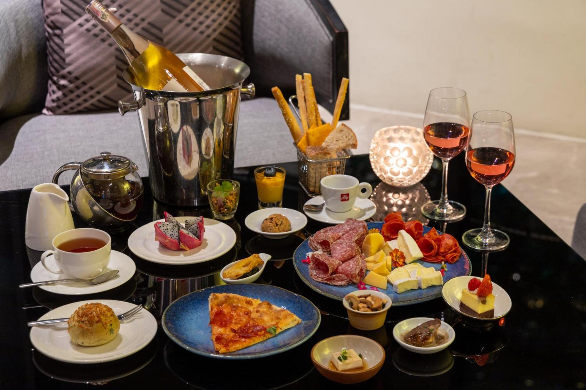 Resort Le Meridien Suvarnabhumi, Golf And 5*