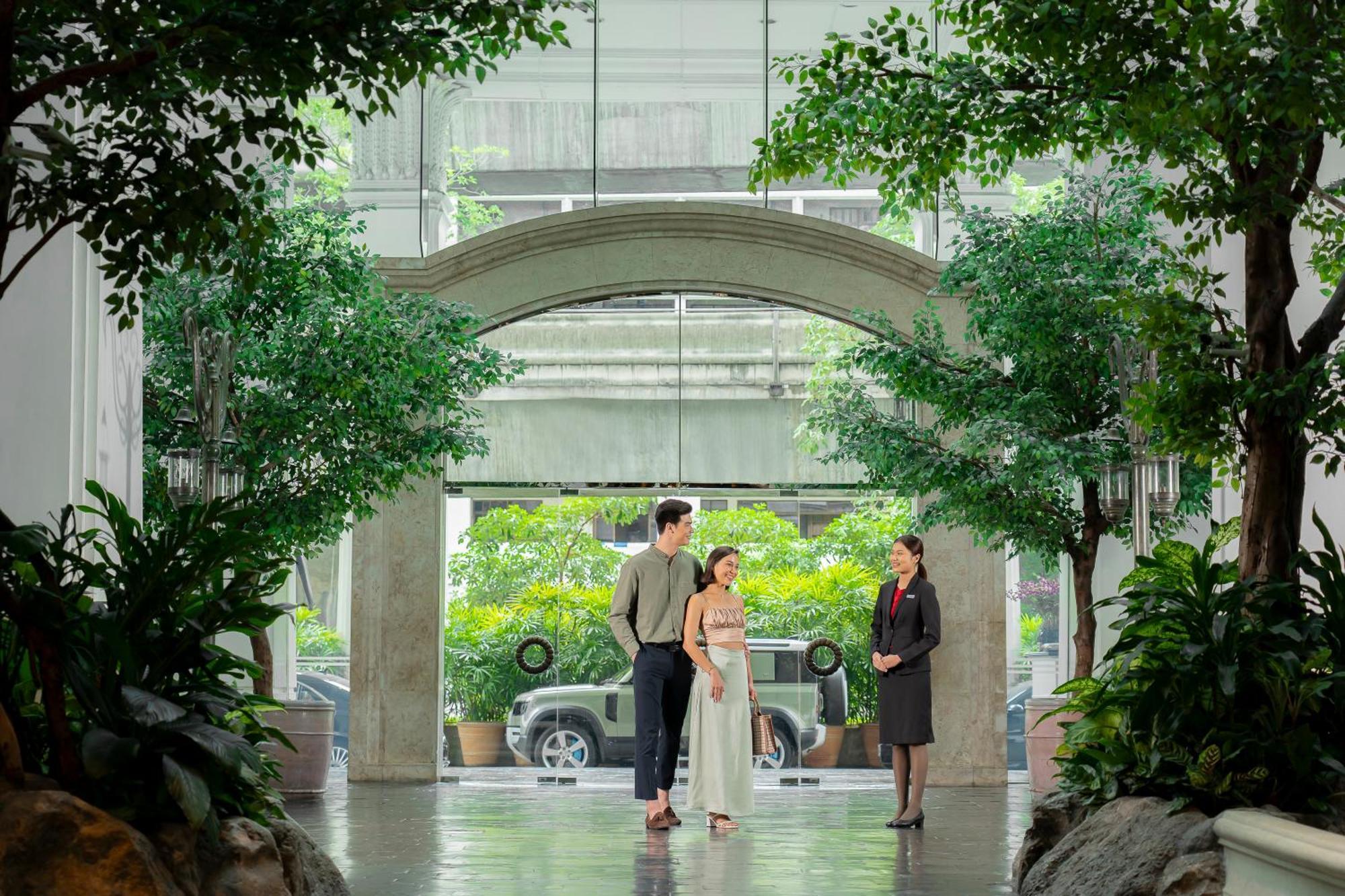 Grand Hyatt Erawan - Sha Certified Hotel