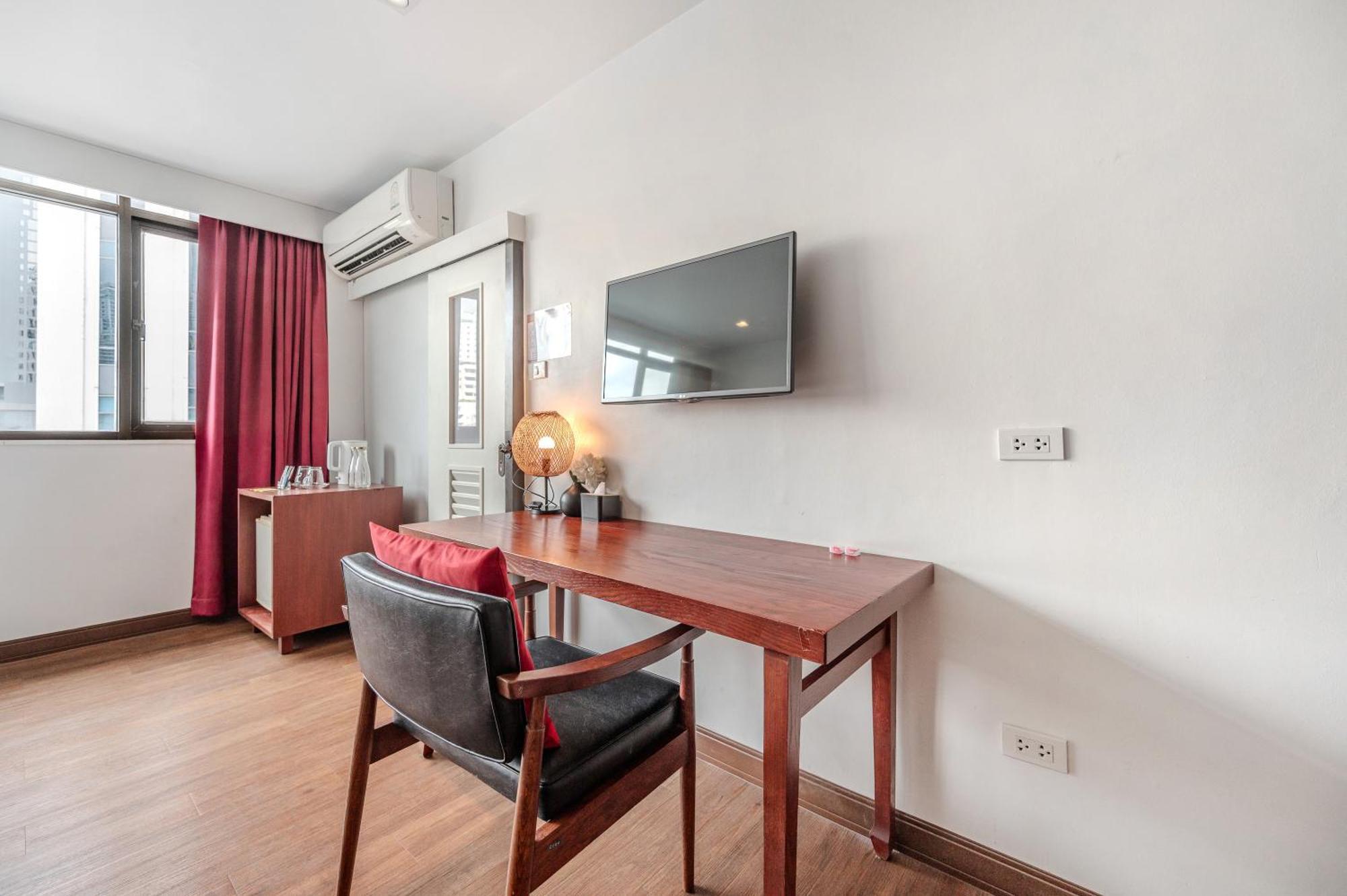 Ruamchitt Plaza Hotel Banguecoque