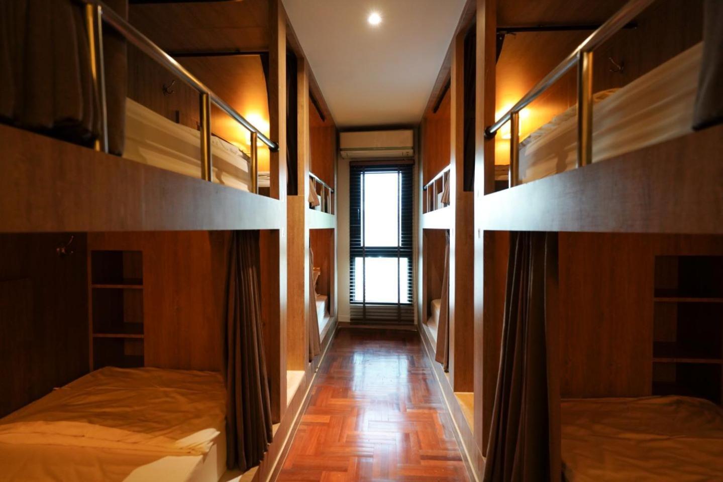 The Poshtel By Benya Hostel