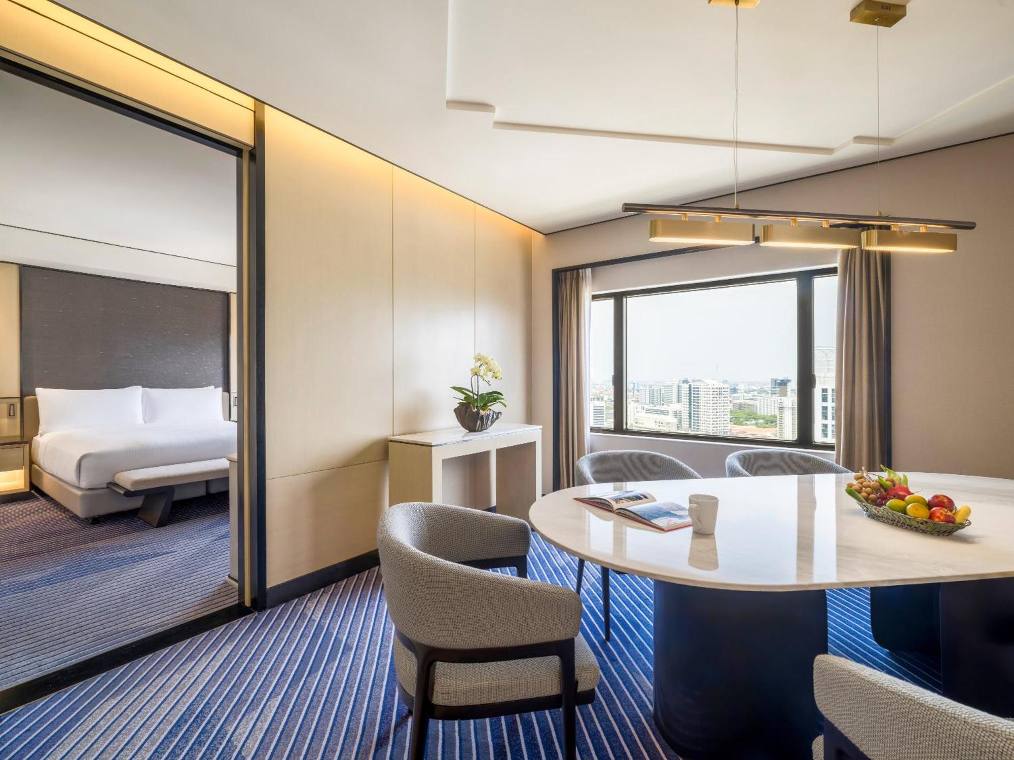 Crowne Plaza Lumpini Park By Ihg Hotel