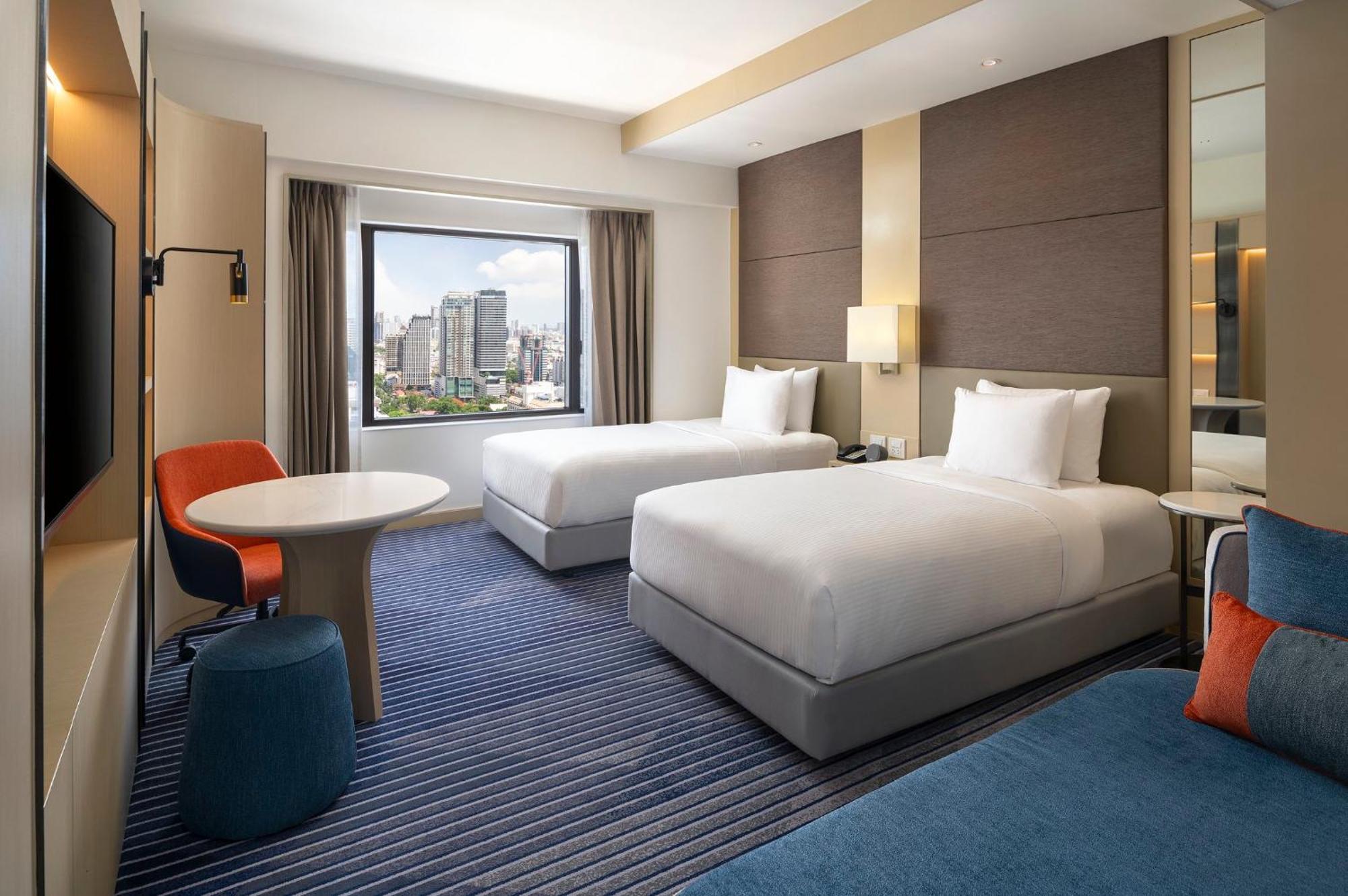 Crowne Plaza Lumpini Park By Ihg 5*