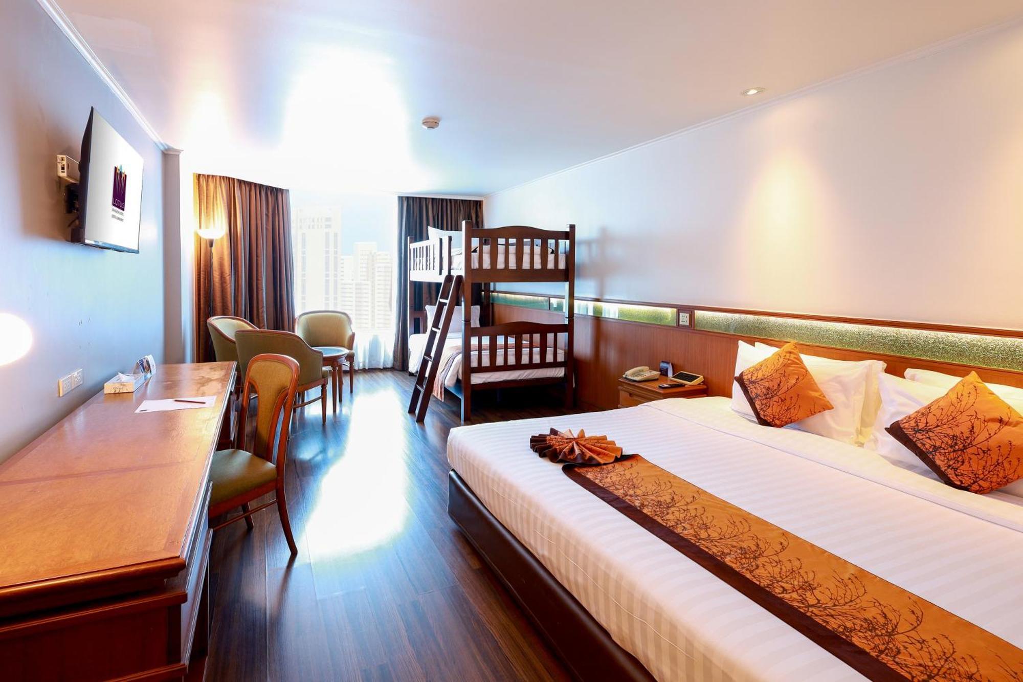 Hotel Lotus Sukhumvit 33 By Compass Hospitality 4*