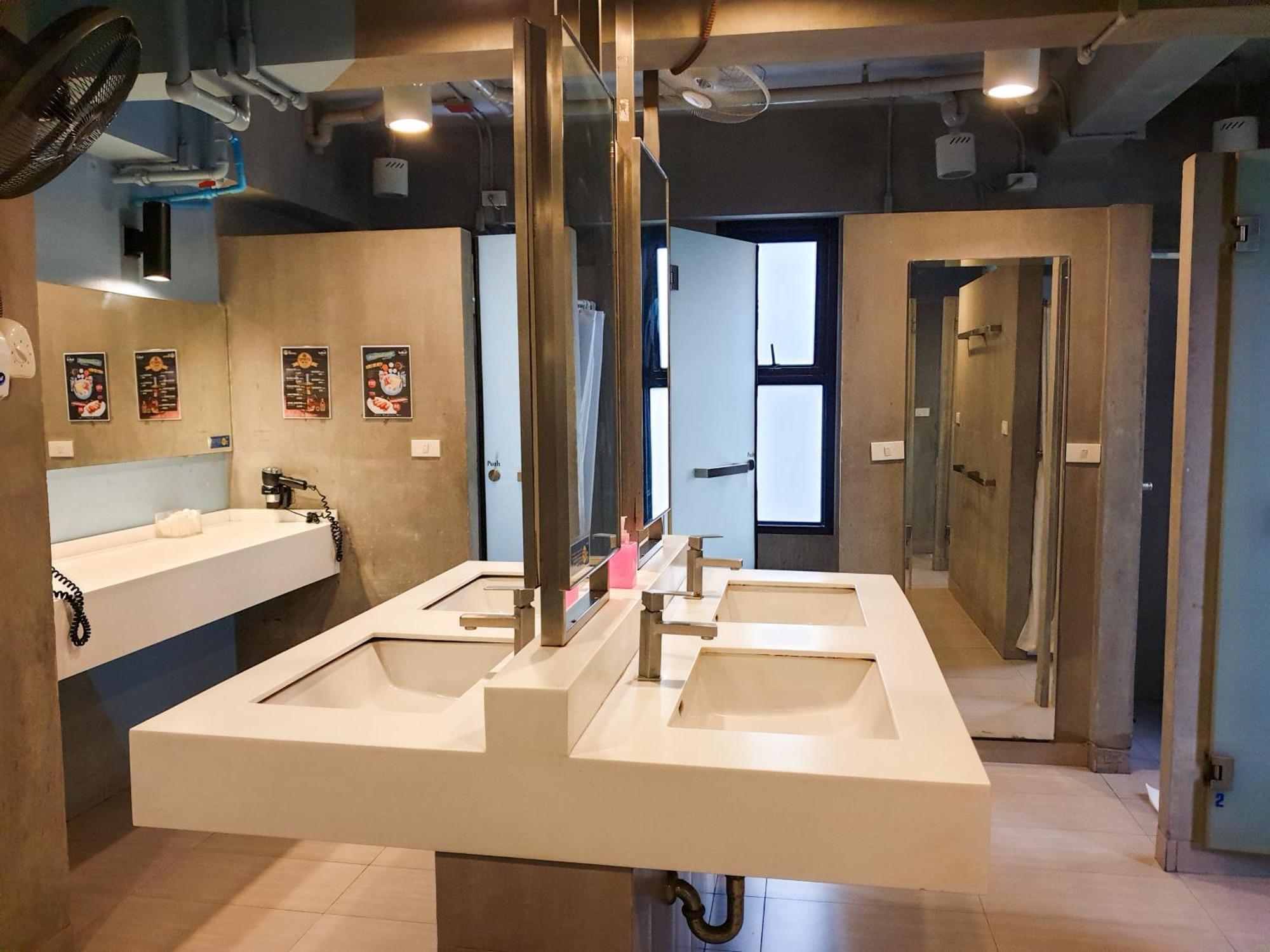 Lub D Siam - Opposite Mbk & Next To Skytrain - Perfect For Shopping Lovers!