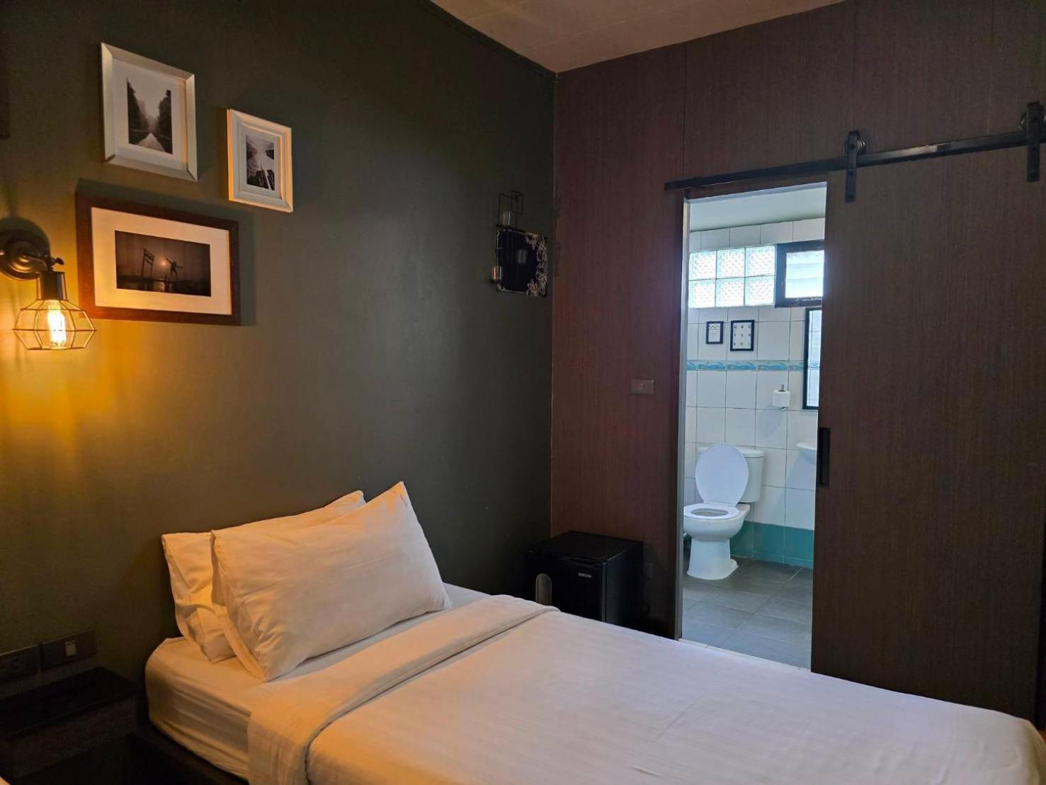 Hotel Bbhouse Rambuttri 2 *