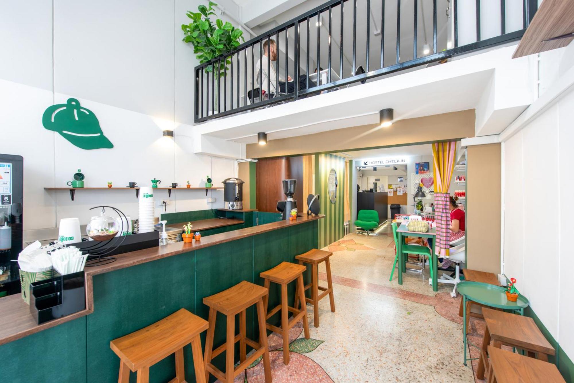 Piccolo Sukhumvit Hostel- Self Check-in After 6 Pm Bangkok