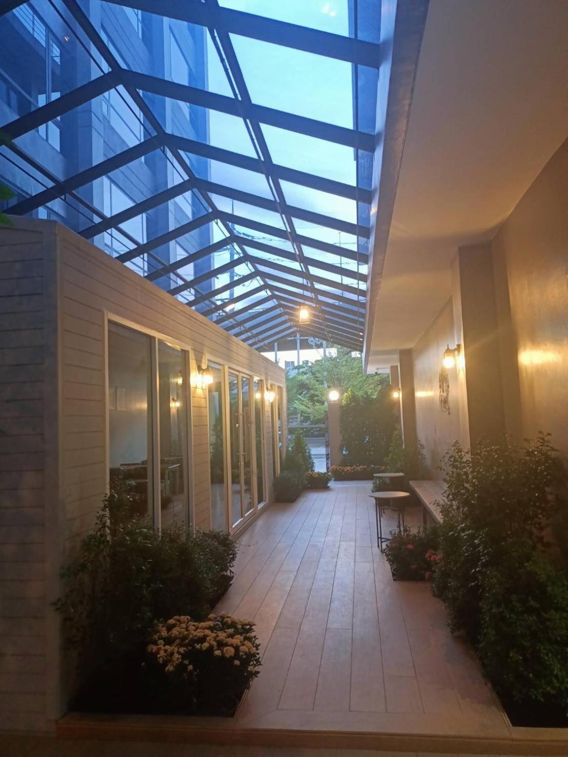 35 Bow Hotel 4*