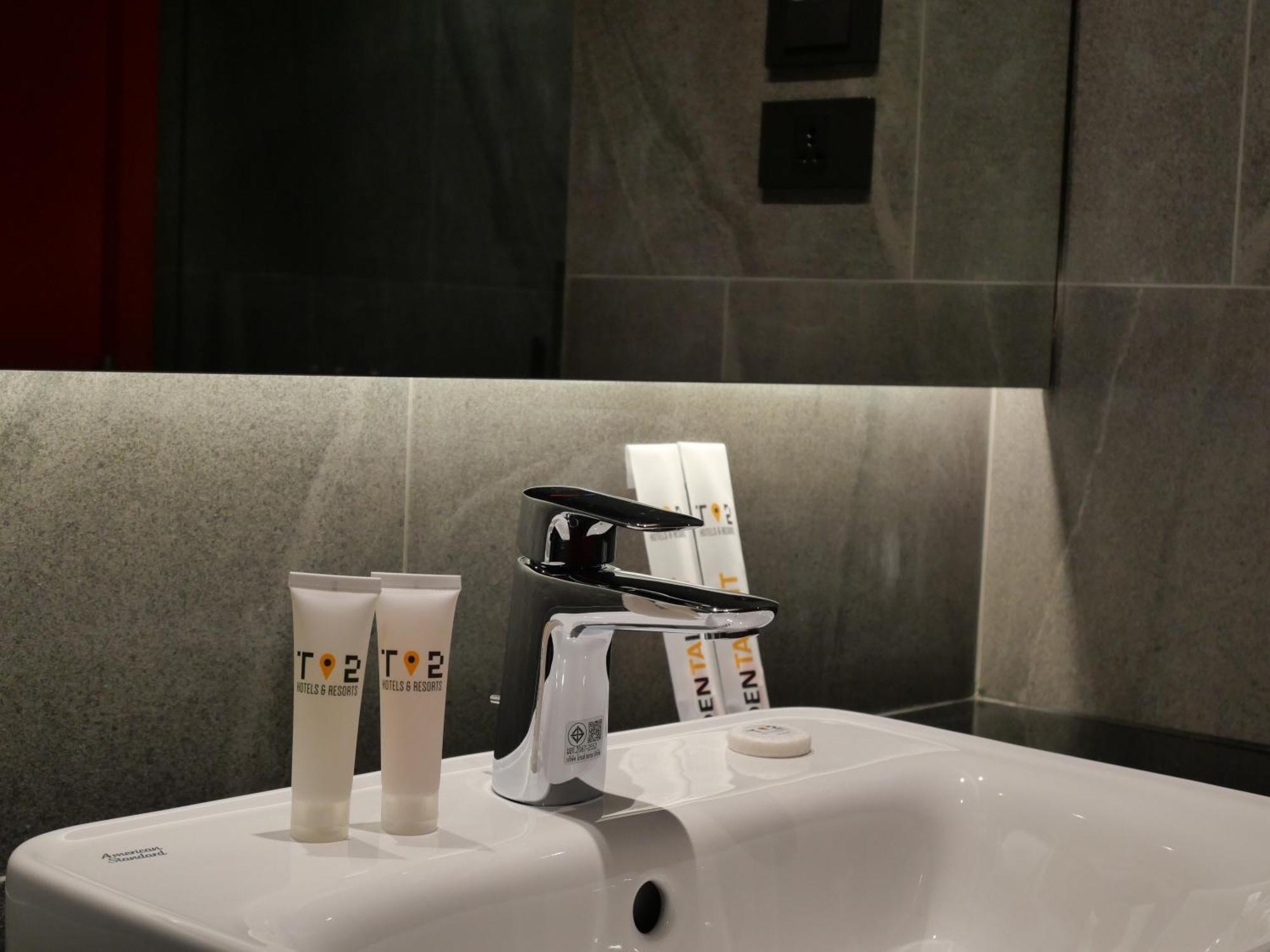 T2 The Portal Sukhumvit Hotel 4*