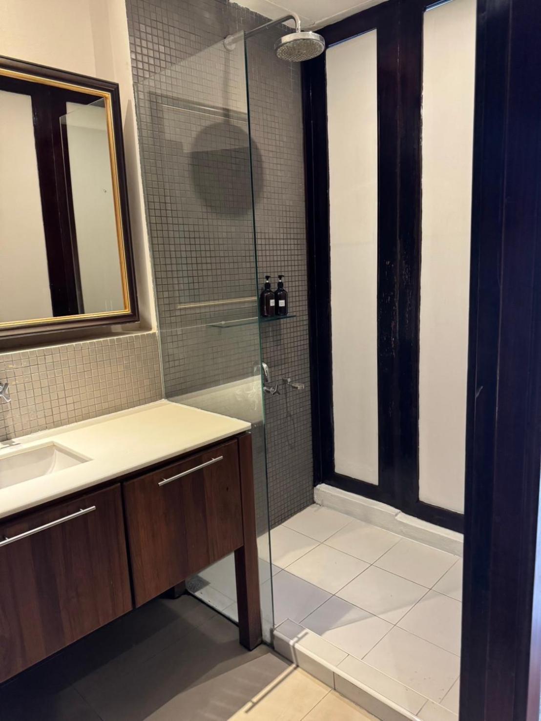 Wish Silom - วิช สีลม X Apartamento *