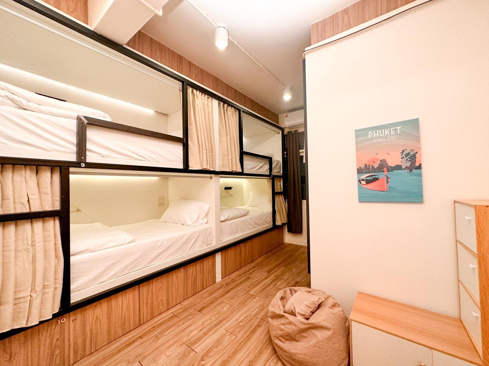 Neighborhood Hostel
