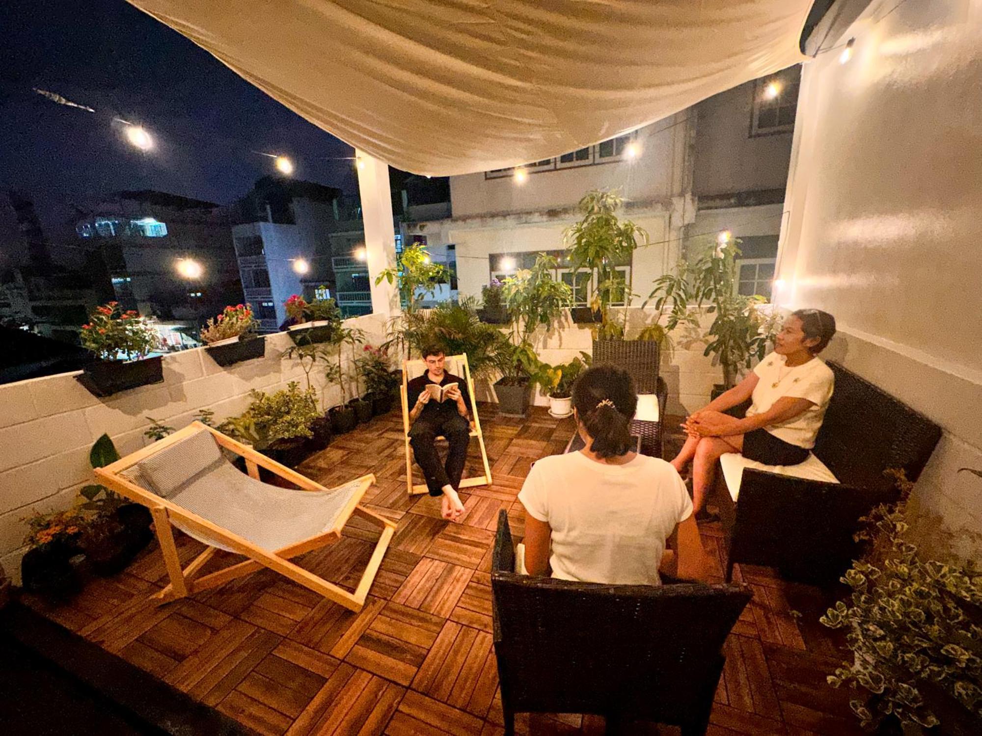 Neighborhood Hostel Bangkok