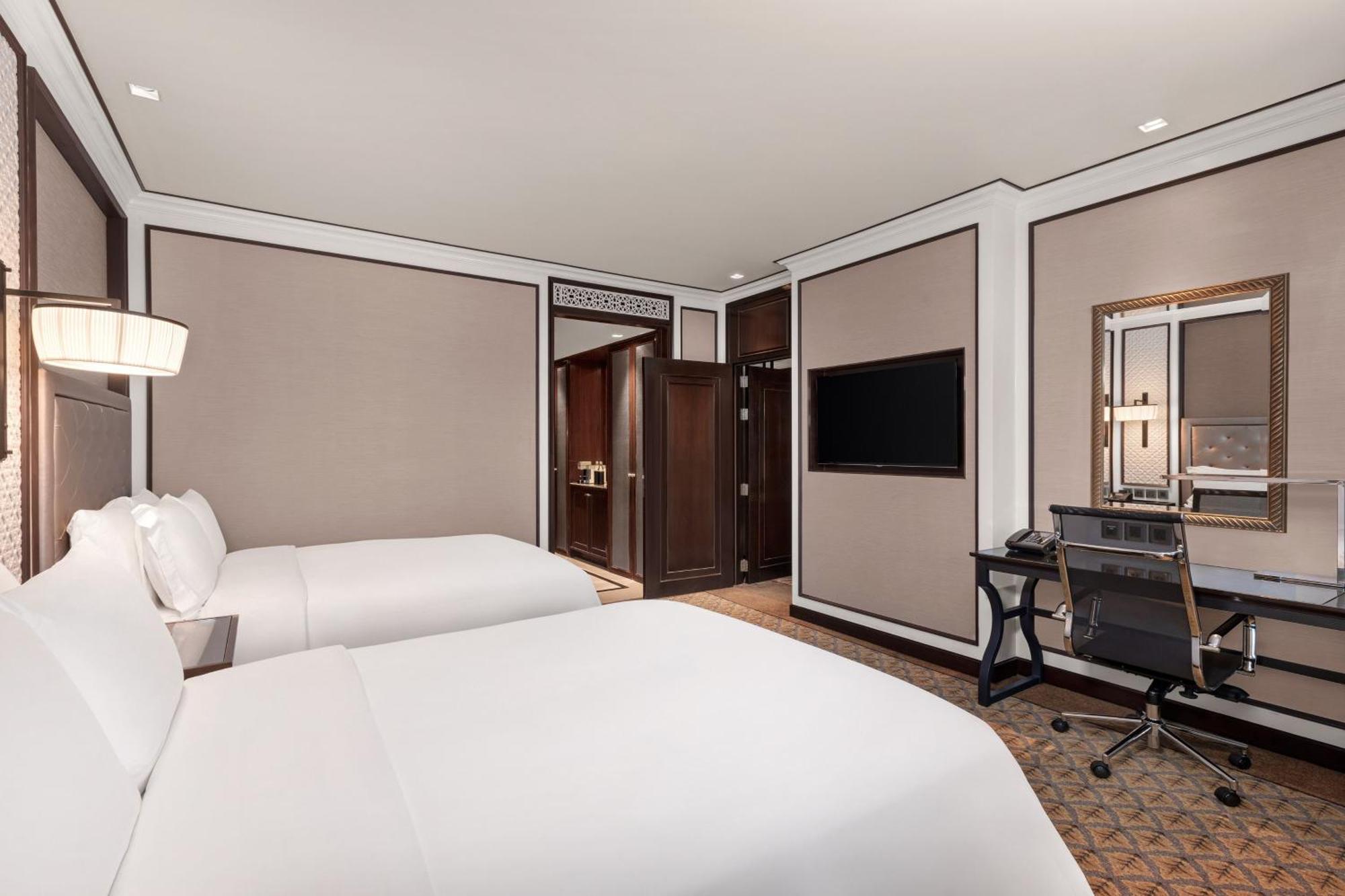 Hotel The Athenee Hotel, A Luxury Collection Hotel, 5*