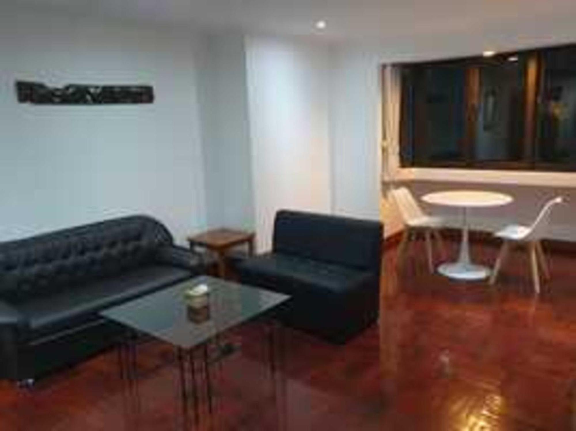 Hotel Omni Tower Sukhumvit Nana Direct