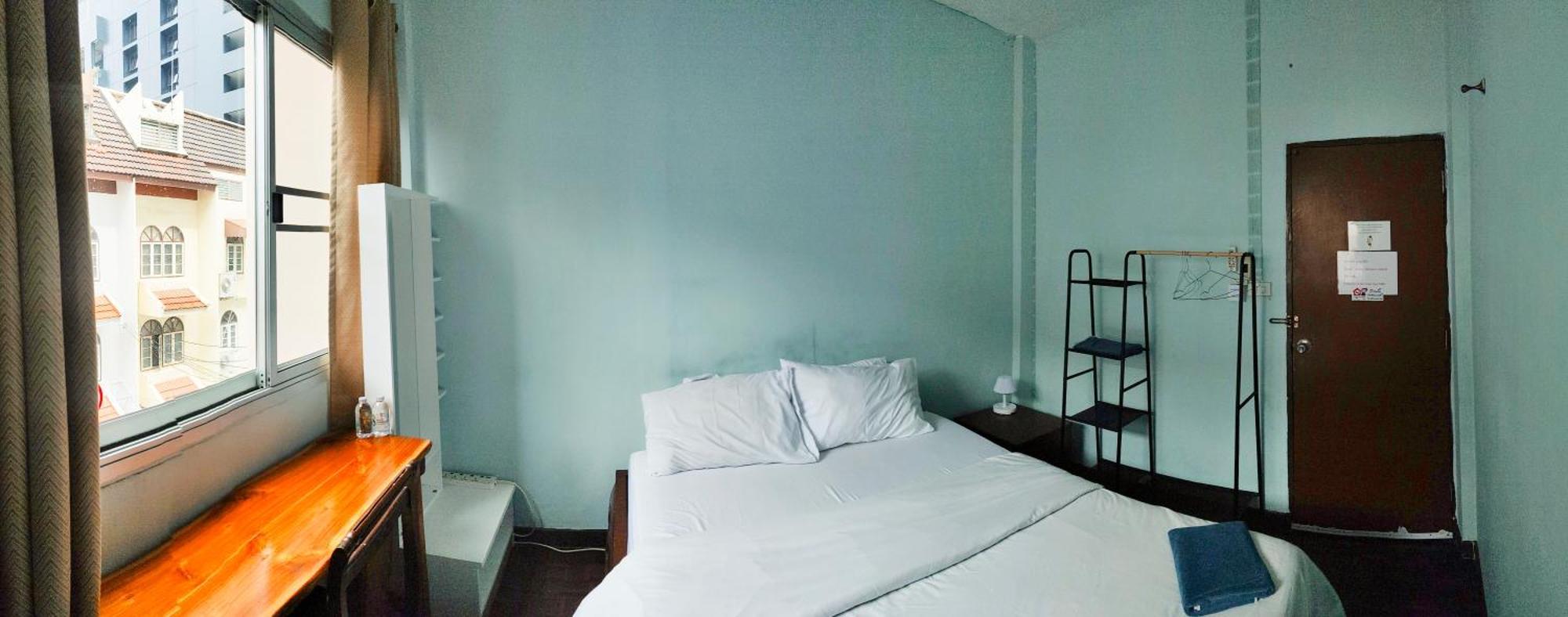 Stay Hostel Asrama Bangkok