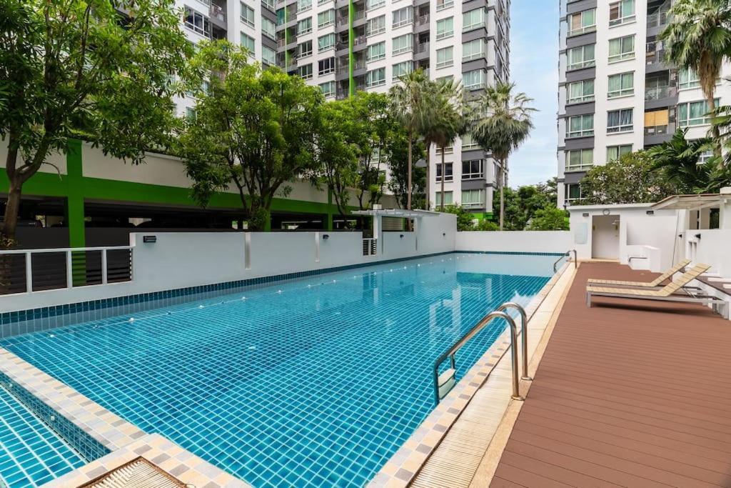 Apartment Center 2 Bedrooms Check In 24h Fast Wifi Gym Swimming Pool *