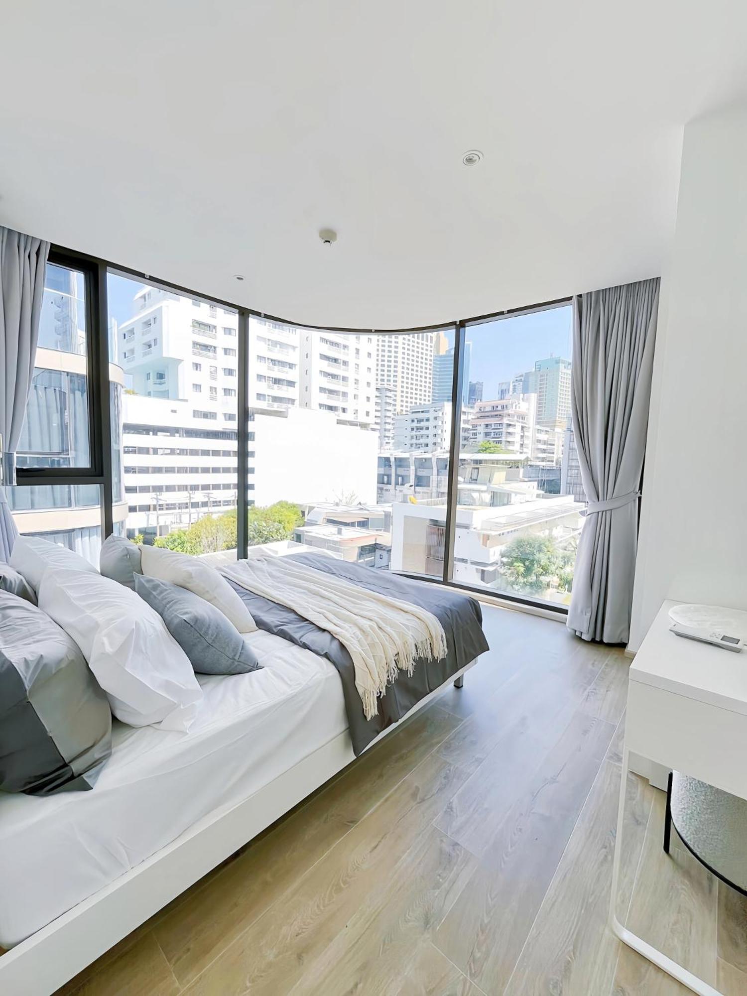 Fynn Asoke Apartemen Bangkok