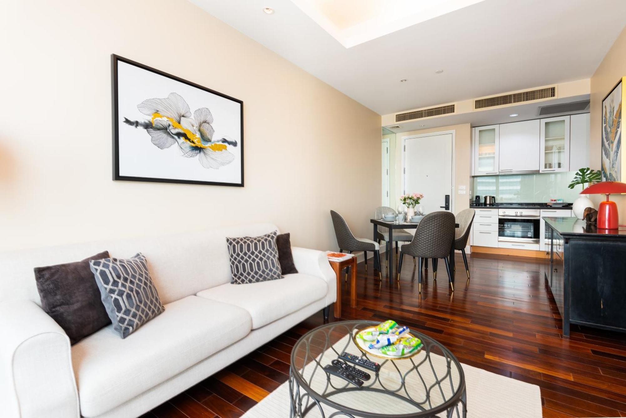 Apartemen Sky Bangkok