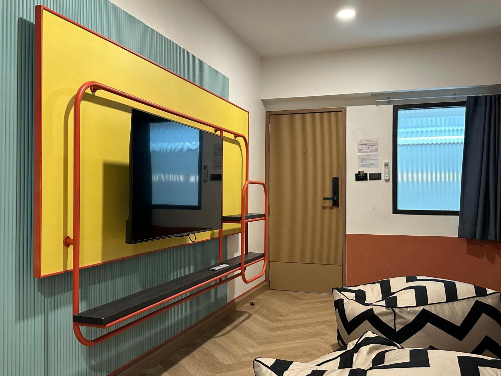 Parcel Hotel