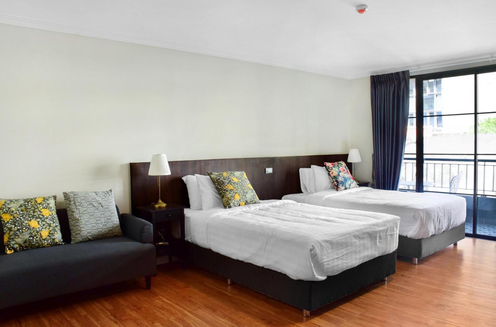 Cc Residences Aparthotel *