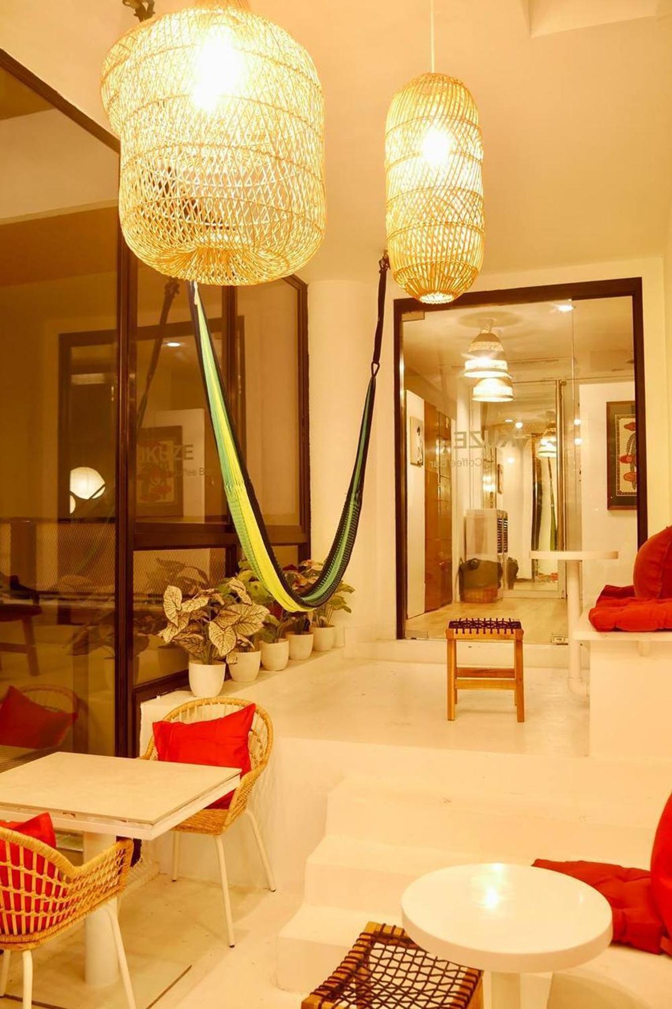 Blu Ari Stylish Gay Poshtel Hostel