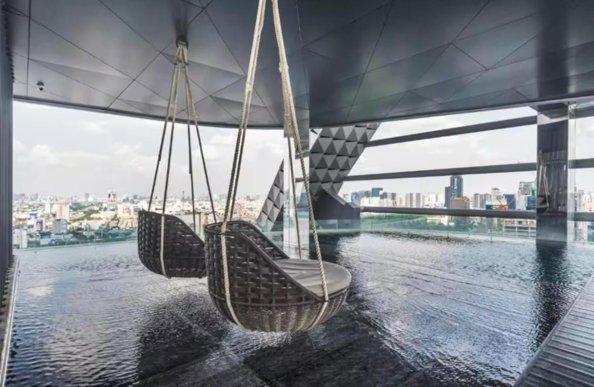 Luxe Siam Pool 360 Near Bts Shopping