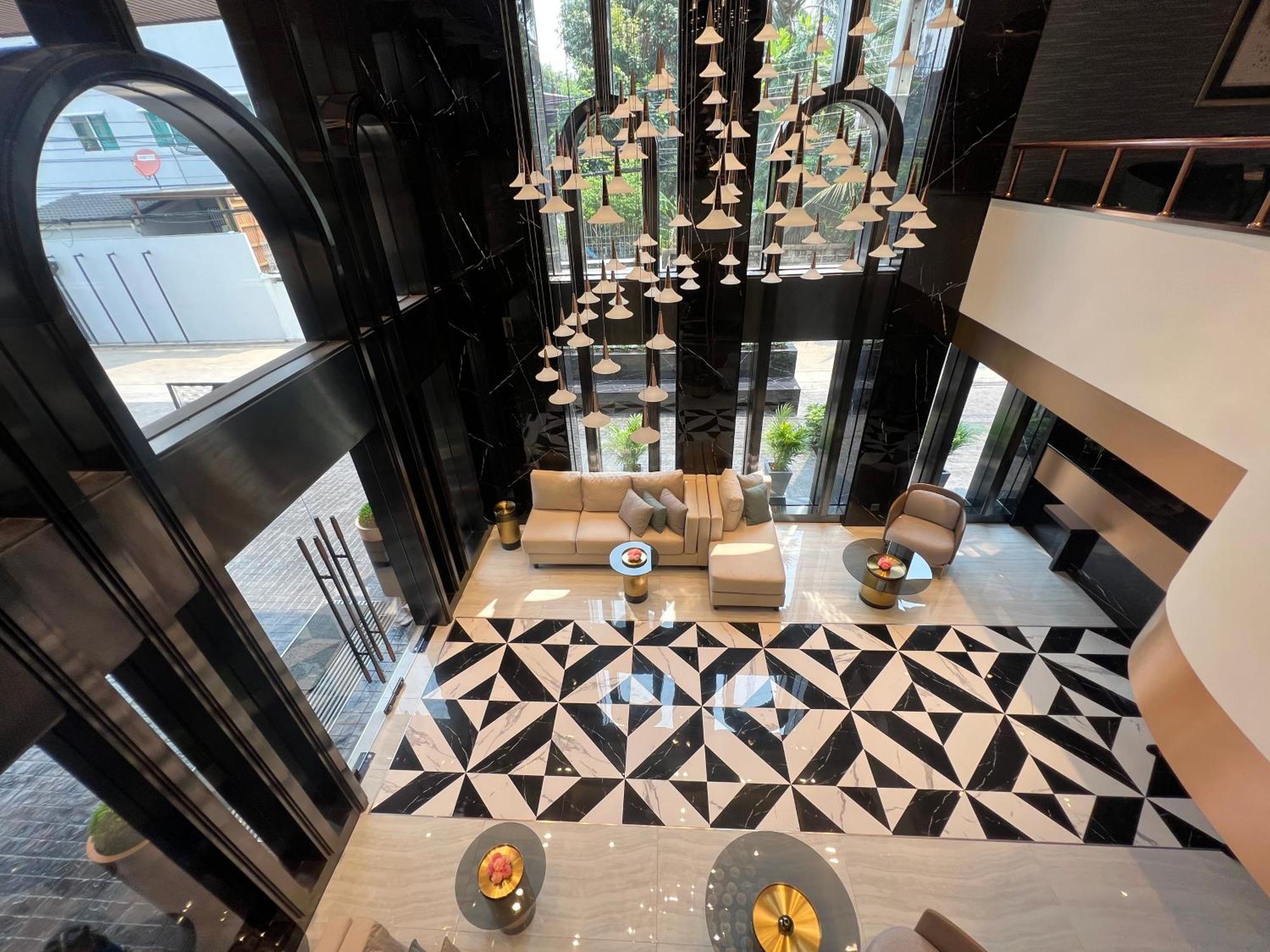 Arni Skye Hotel 4*