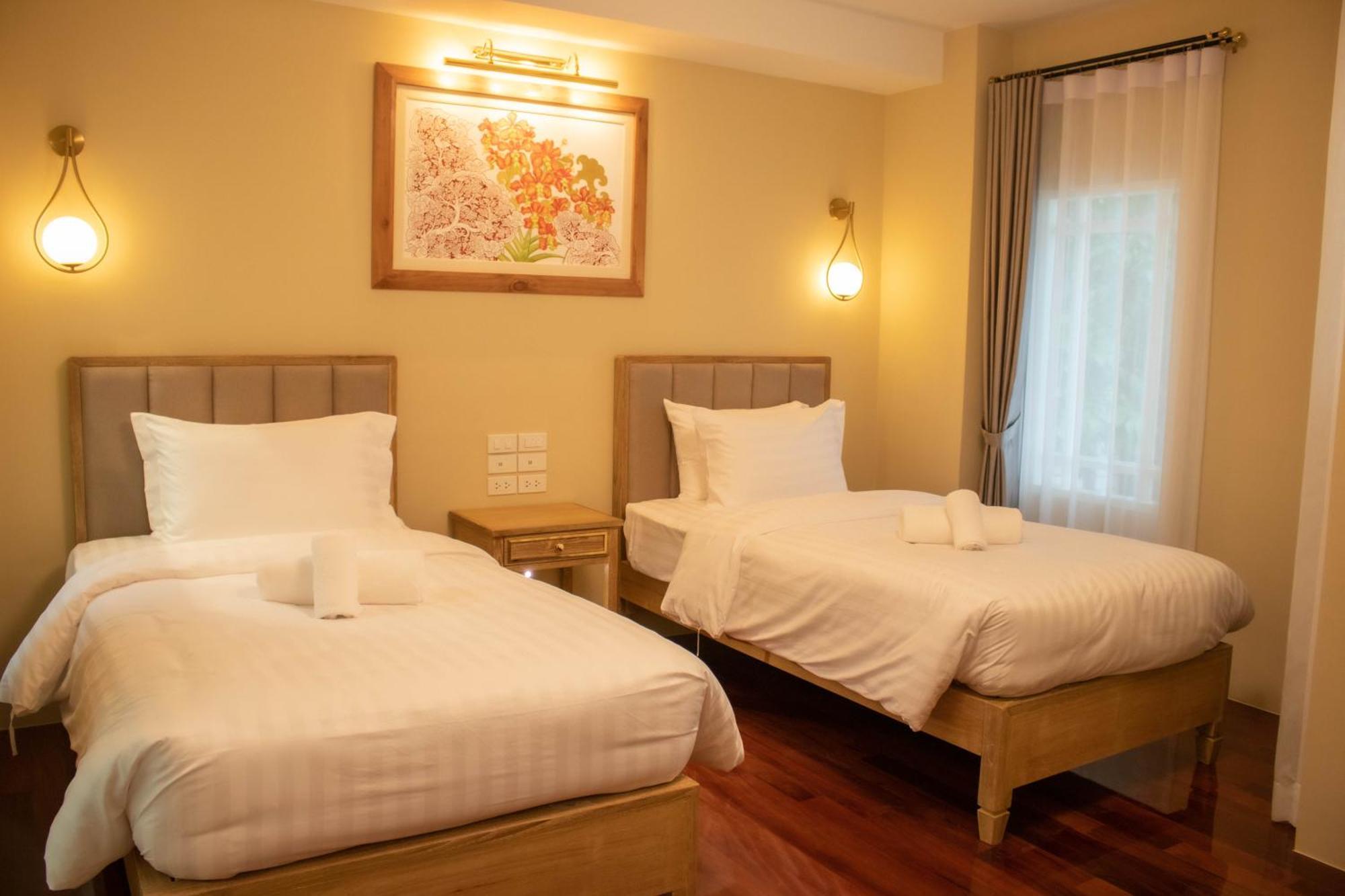 Hotel Siri Ratchadamnoen 3*