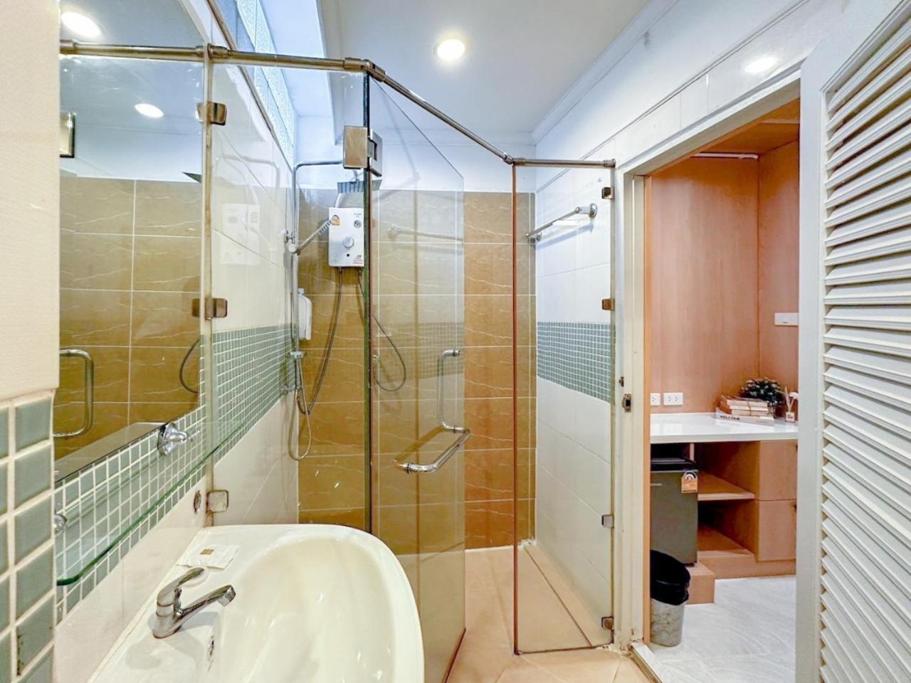 Thrive Hotel 3*