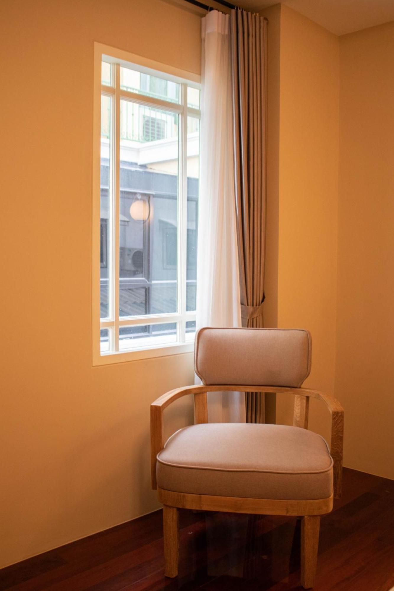 Hotel Siri Ratchadamnoen Bangkok