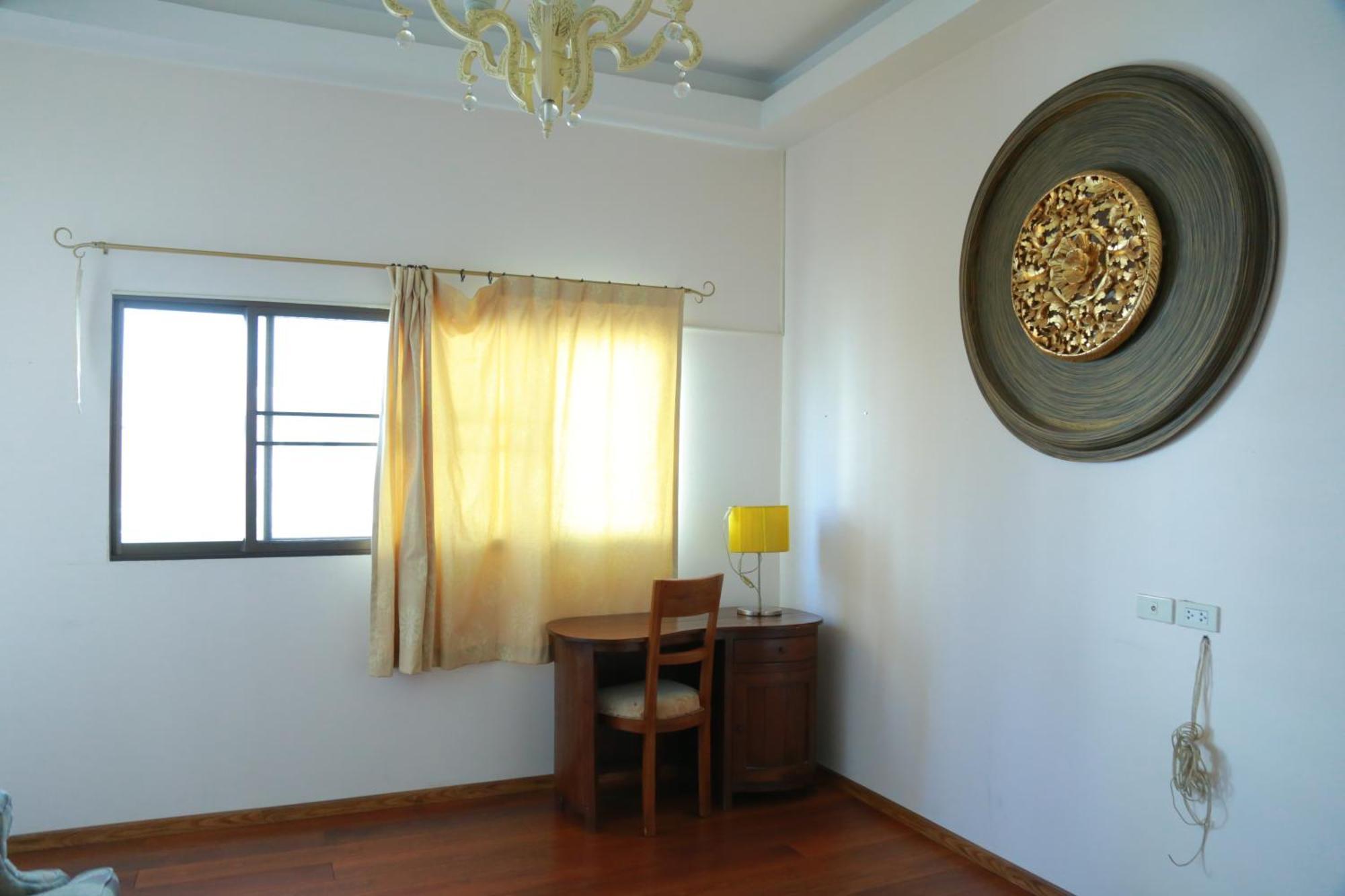 Upar Silom Near Mahanakhon Hotel 3*