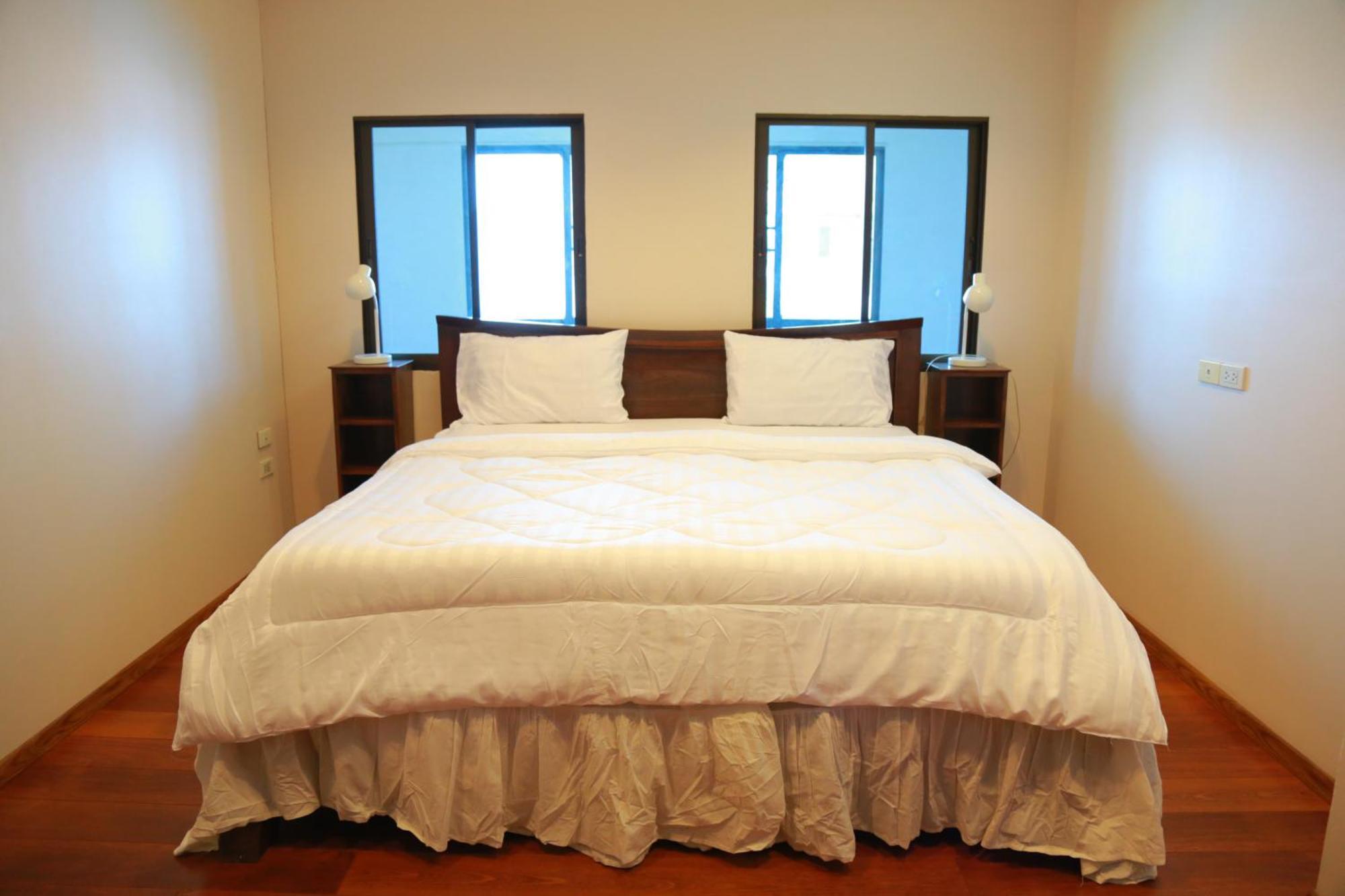 Hotel Upar Silom Near Mahanakhon Bangkok