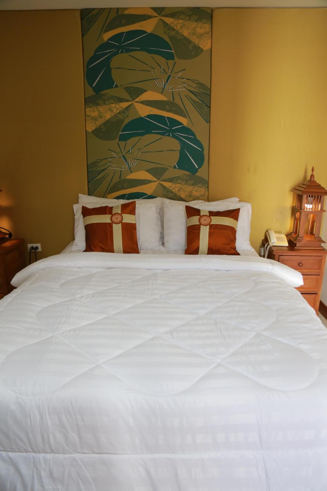 Hotel Upar Silom Near Mahanakhon Bangkok