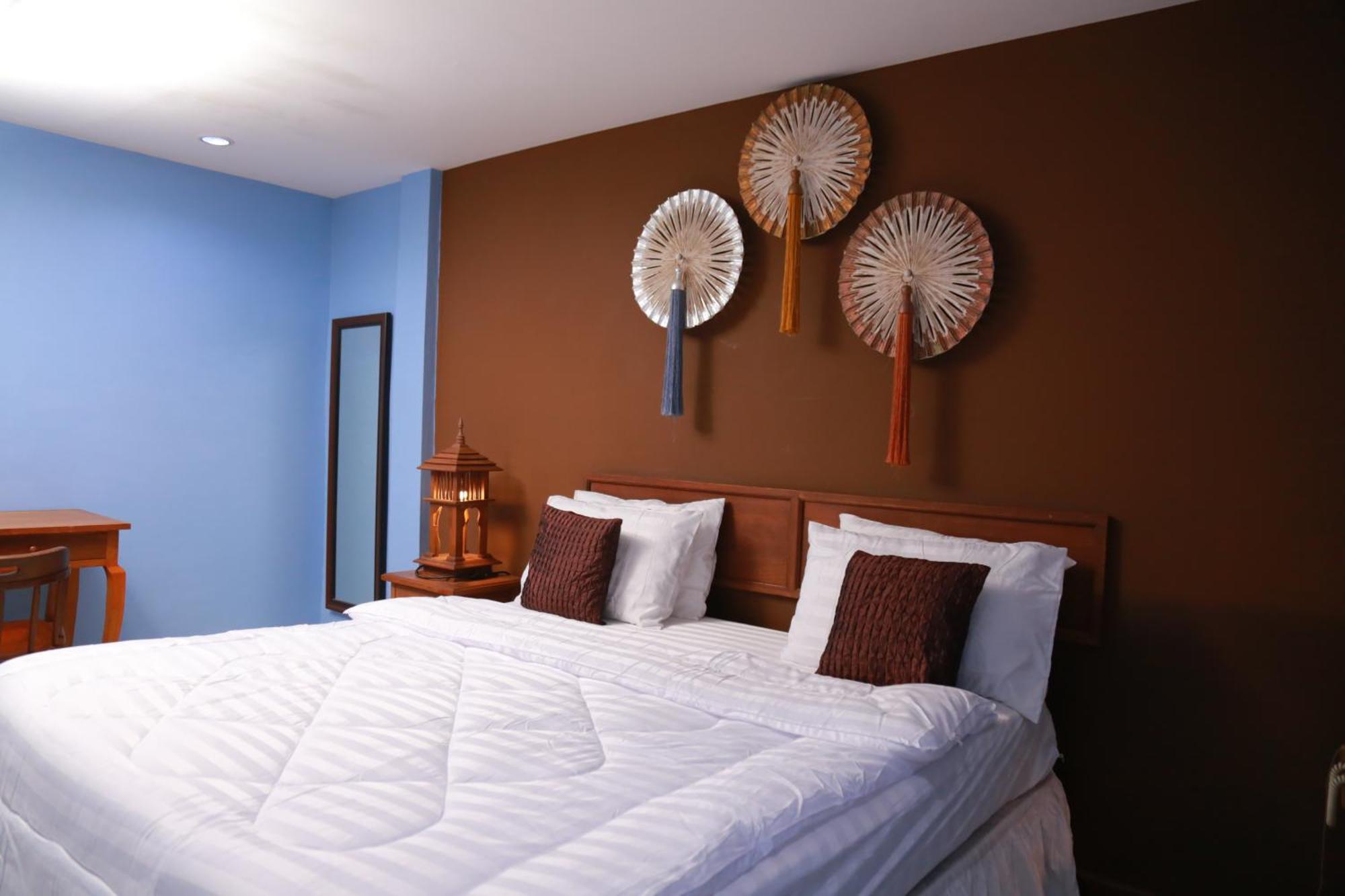 Hotel Upar Silom Near Mahanakhon 3*